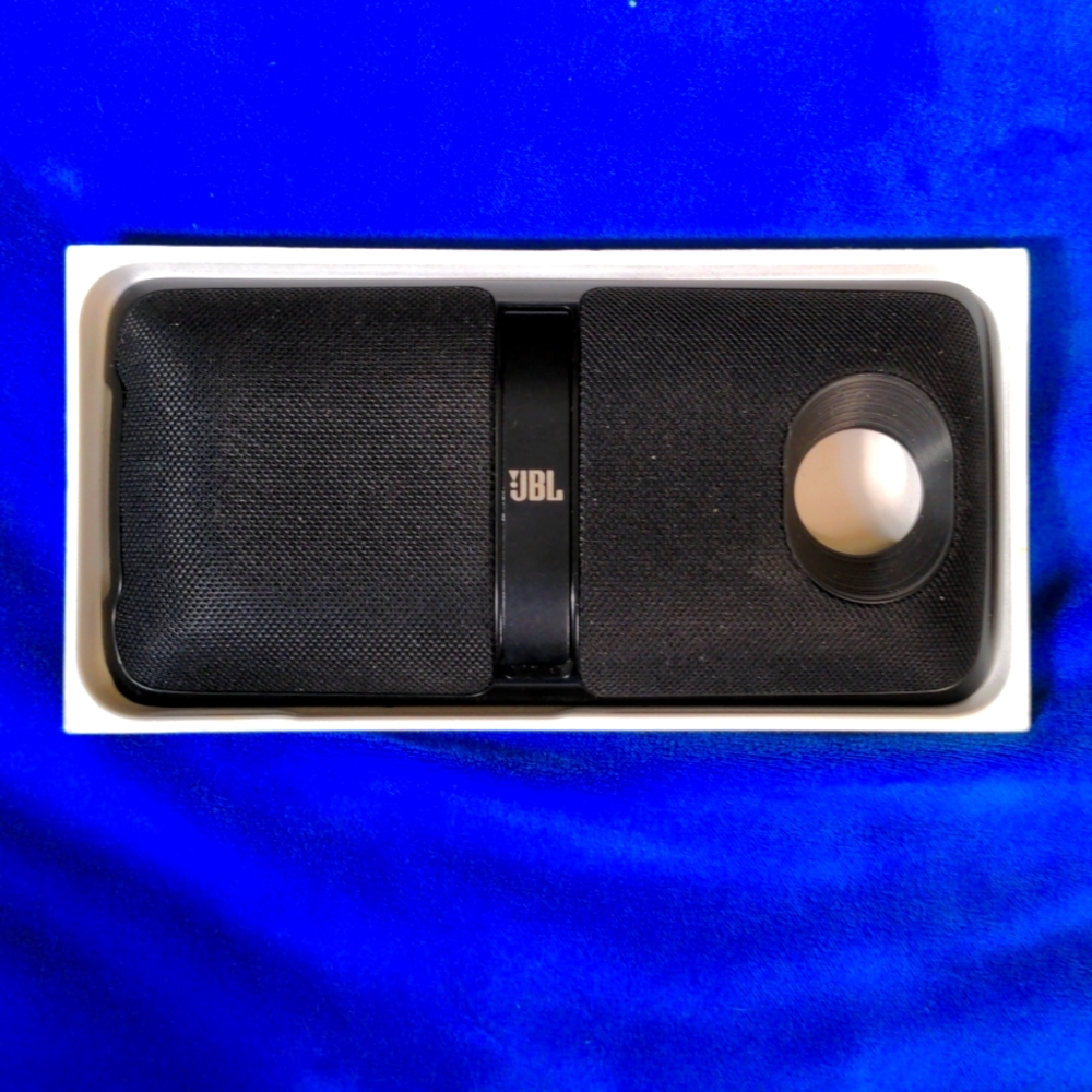 JBL speaker for a Moto Z Phone